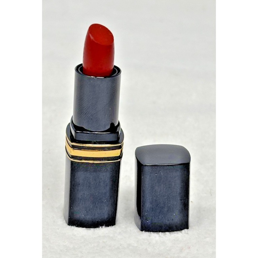 Elizabeth Arden Exceptional Lipstick‎ LUSH RED 01 Discontinued Color, New RARE - Picture 2 of 6